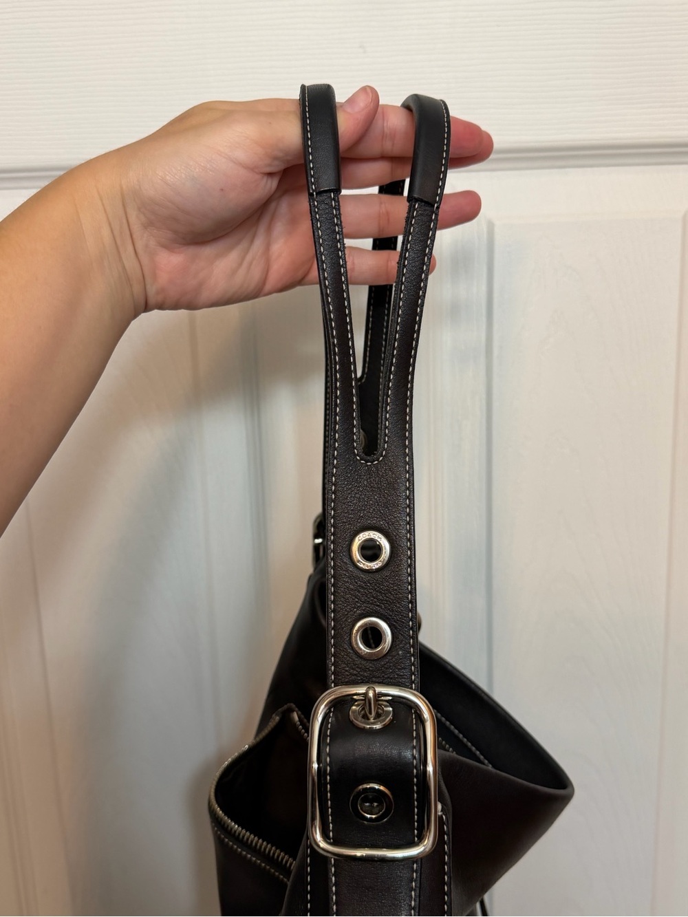 Vintage Coach East West Legacy Bag - Picture 8 of 12